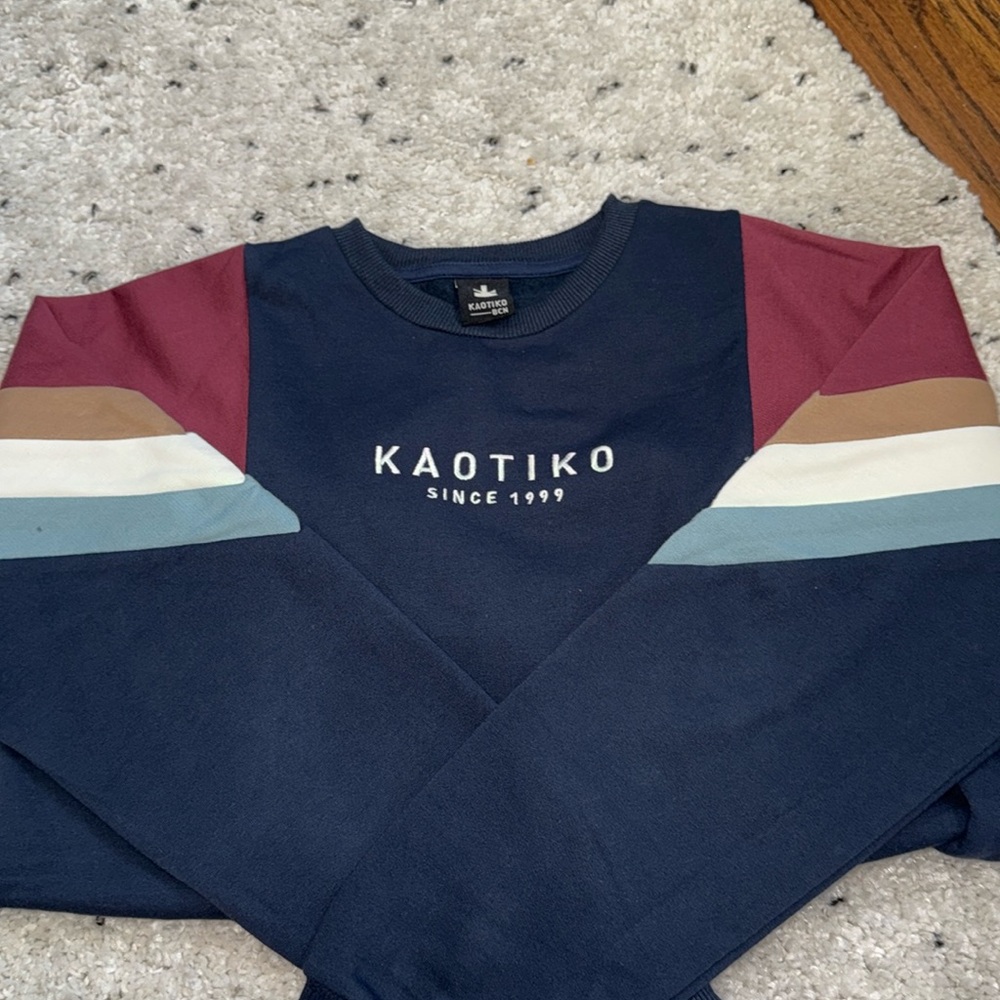 KAOTIKO crew neck